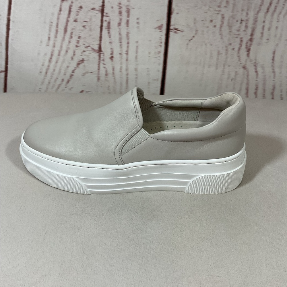 J Slides Aileen Platform Sneakers Women 7.5 Bone Leather Slip On Sporty Sleek